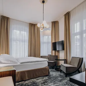 Esplanade Carlsbad Карловы Вары